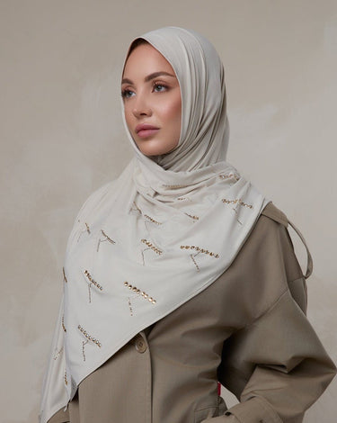 Delphine Hoofddoek, Champagne