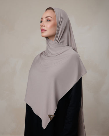 Essential Hoofddoek, Earthen Taupe
